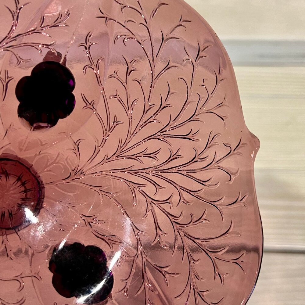 Fenton Silvertone Amethyst Wisteria Vine Footed Plate - Picture 3 of 5